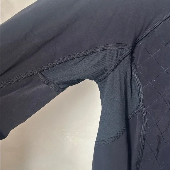 Lululemon Toasty Tech 1/2 Zip- Black Winter Tech Fleece Long Sleeve- Size 6 - Picture 11 of 15